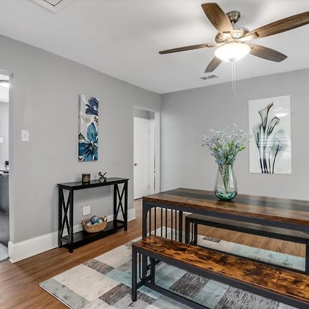 Modern & Cozy East Side Gem ~ Queen Beds ~ Parking Détroit Extérieur photo