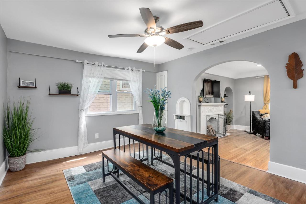 Modern & Cozy East Side Gem ~ Queen Beds ~ Parking Détroit Extérieur photo