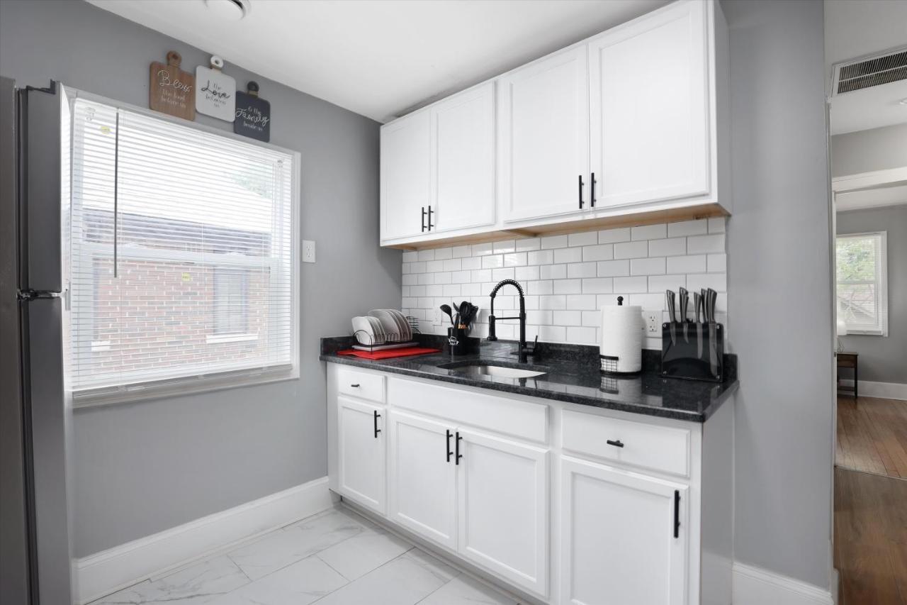 Modern & Cozy East Side Gem ~ Queen Beds ~ Parking Détroit Extérieur photo